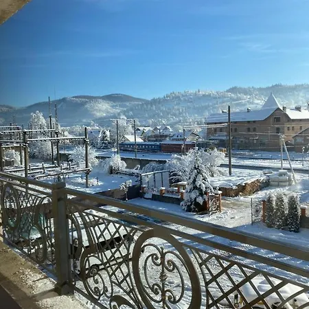 готель-ресторан два леви * Slavske