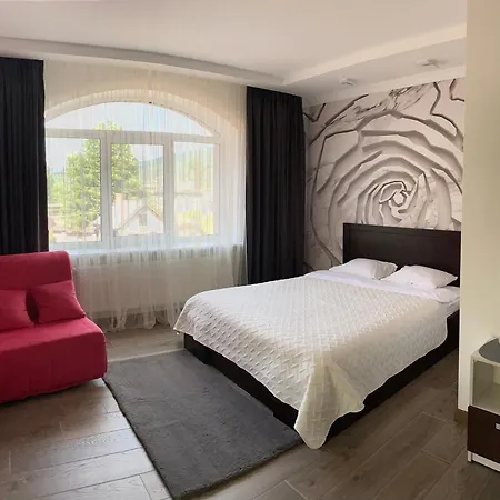 готель-ресторан два леви