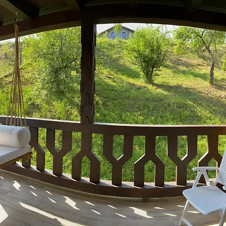 готель-ресторан два леви * Slavske