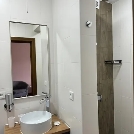 готель-ресторан два леви Hotel Slavske