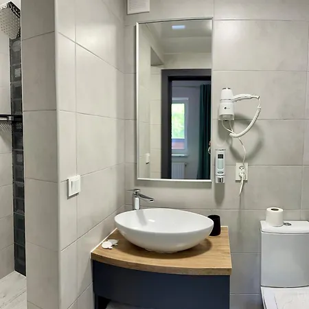 готель-ресторан два леви Otel *