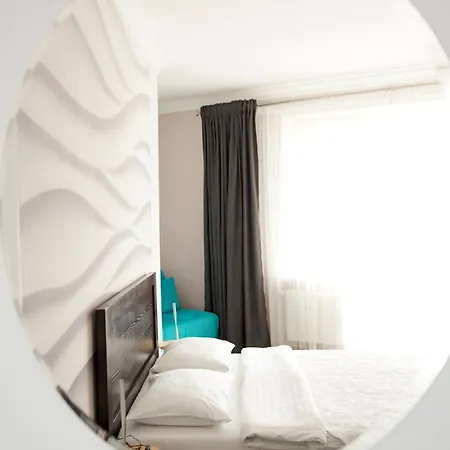 готель-ресторан два леви Otel *