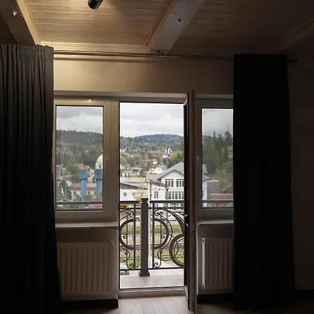 готель-ресторан два леви Hotel Slavske