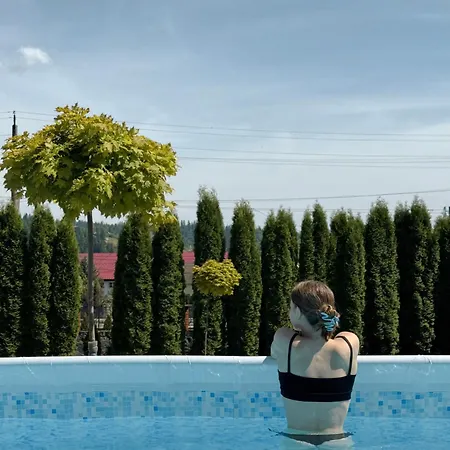 готель-ресторан два леви *