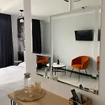 готель-ресторан два леви Hotel Slavske
