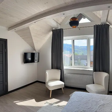 готель-ресторан два леви ホテル スラブスク