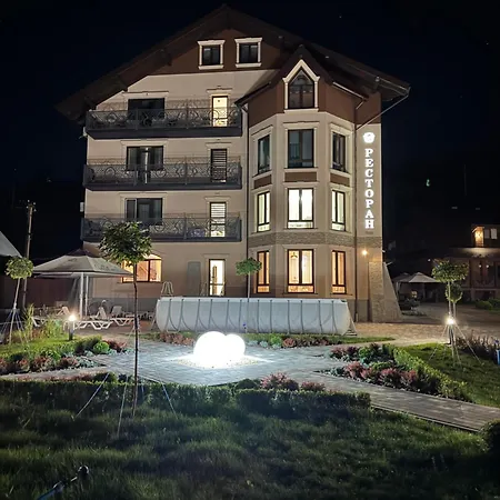 готель-ресторан два леви *